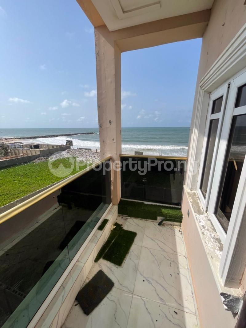 1 bedroom Flat / Apartment for rent Estate Alpha Beach Road Lekki Lagos