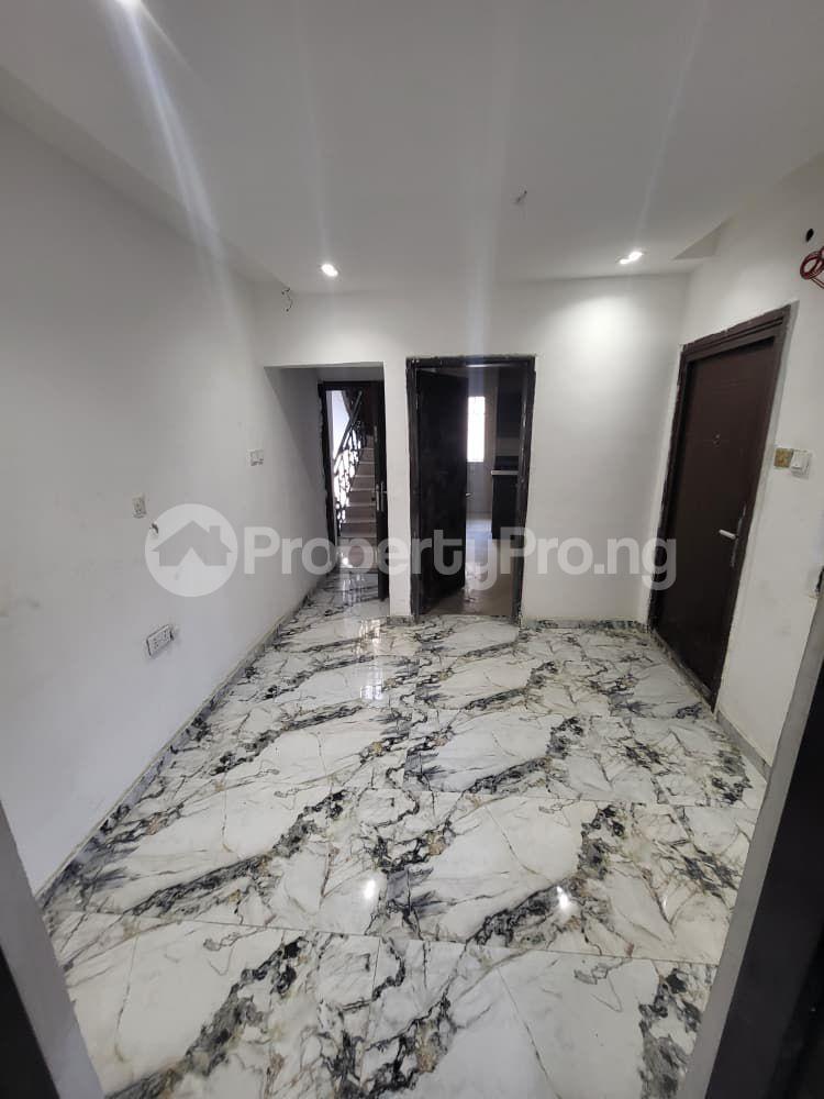 1 bedroom Flat / Apartment for rent Estate Lekki Phase 1 Lekki Lagos