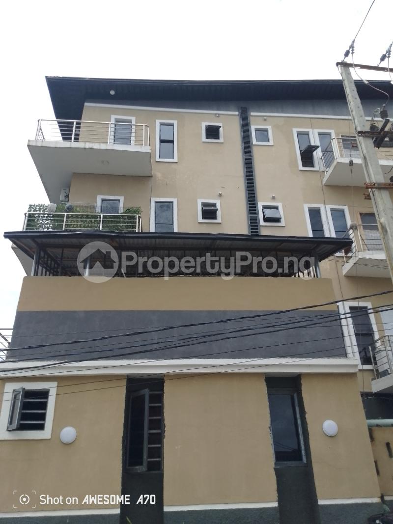 1 bedroom Flat / Apartment for rent Estate Thomas estate Ajah Lagos