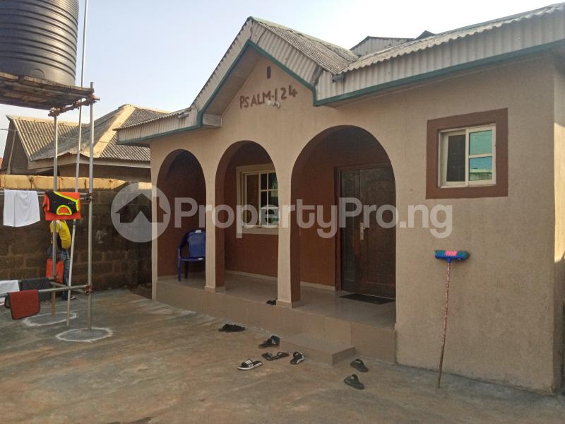 4 bedroom House for sale Amule Ipaja Ipaja Lagos
