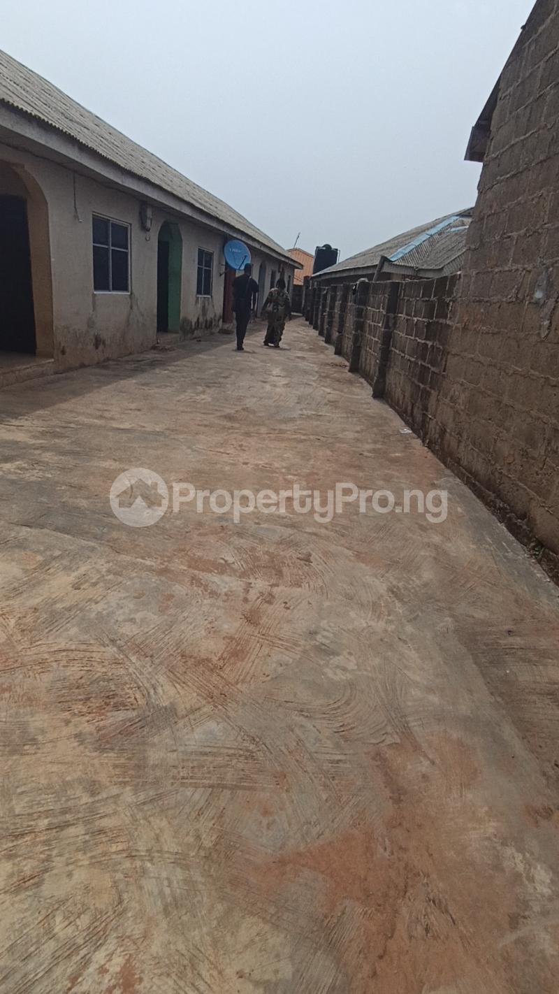 1 bedroom Flat / Apartment for rent Itele Ogun State Close To Ayobo Lagos Ayobo Ipaja Lagos