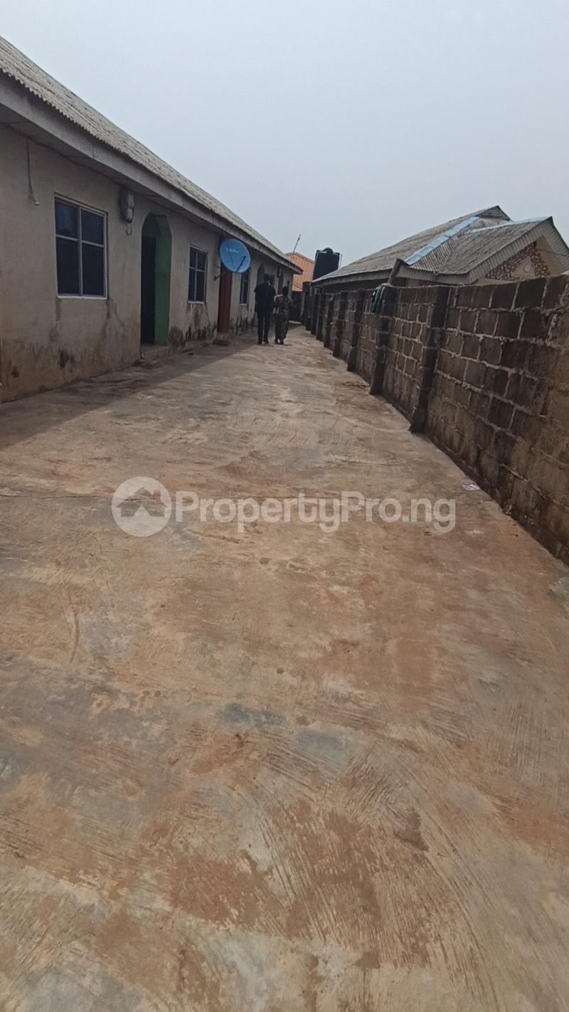 1 bedroom Flat / Apartment for rent Itele Ogun State Close To Ayobo Lagos Ayobo Ipaja Lagos