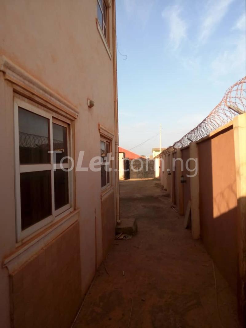 1 bedroom Flat / Apartment for rent Osapa Lekki Lagos