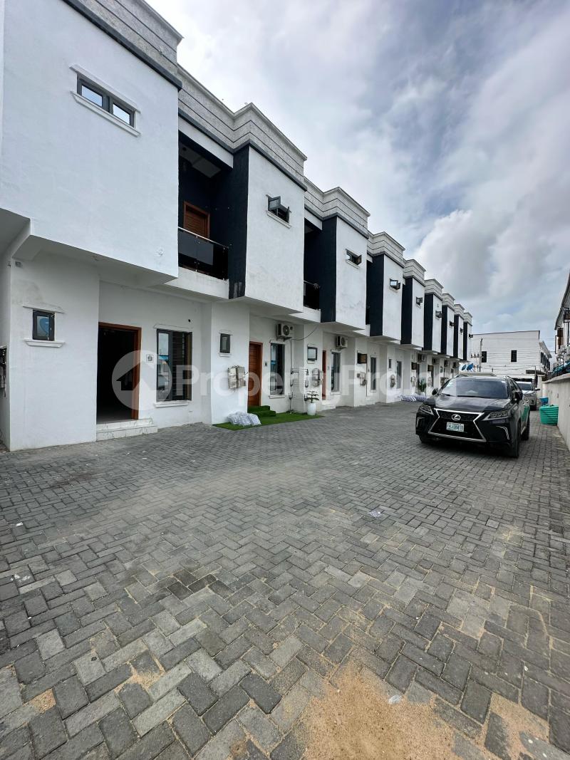 2 bedroom House for sale Ikota Lekki Lagos