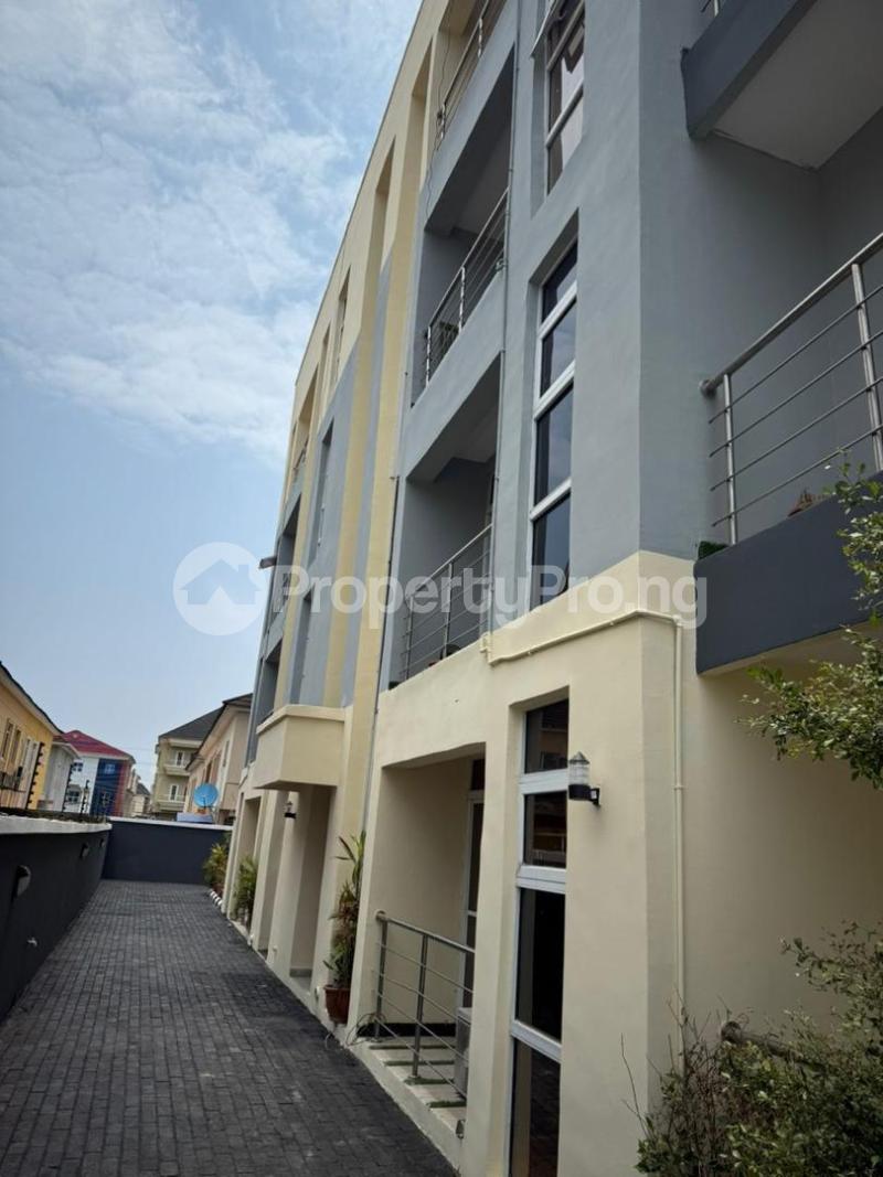 3 bedroom Flat / Apartment for sale Chevron Lekki Lagos - 0