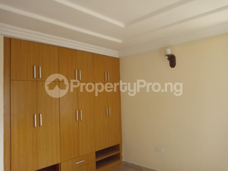 3 bedroom Flat / Apartment for rent chevron Lekki Lagos