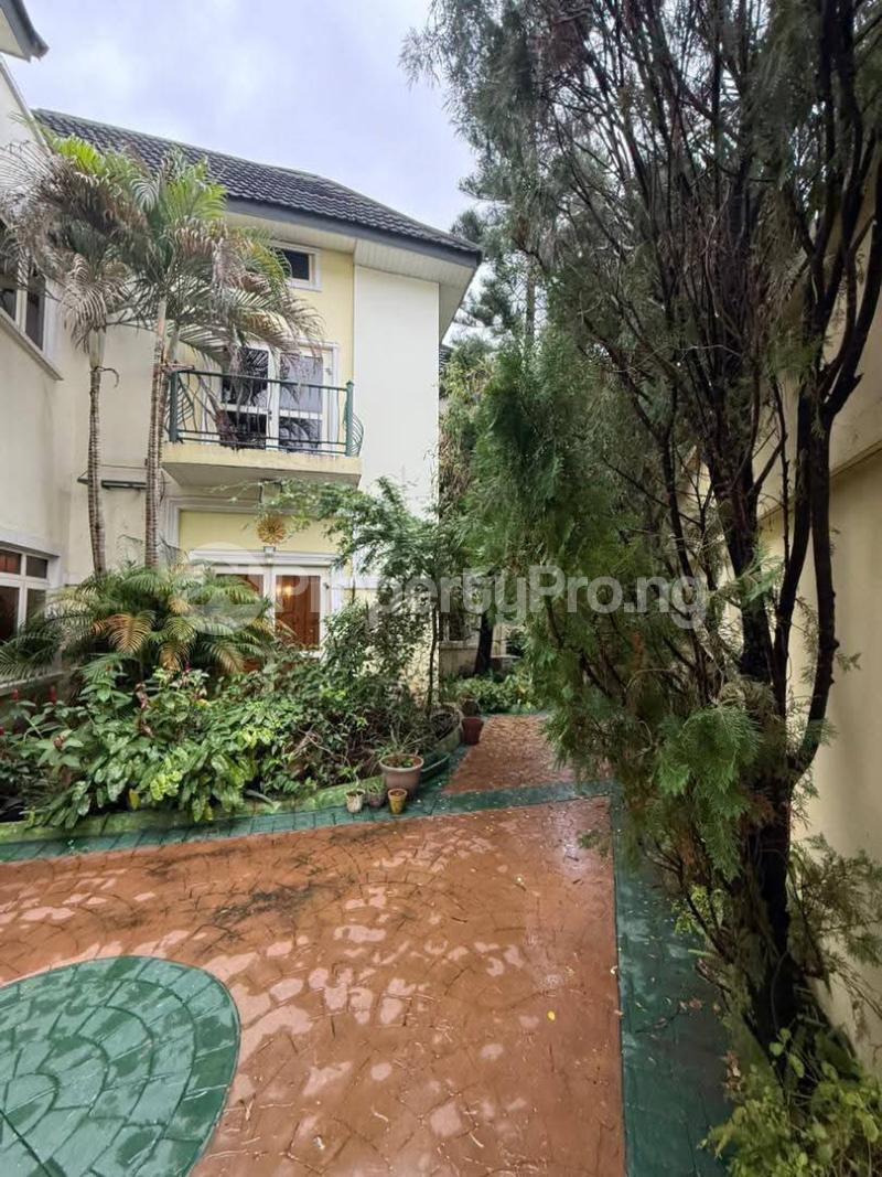 4 bedroom House for sale VGC Lekki Lagos