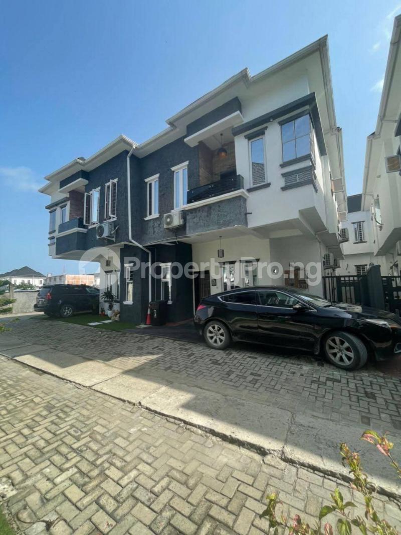 4 bedroom House for sale Lekki Conservation Court (chevron Alternative) chevron Lekki Lagos