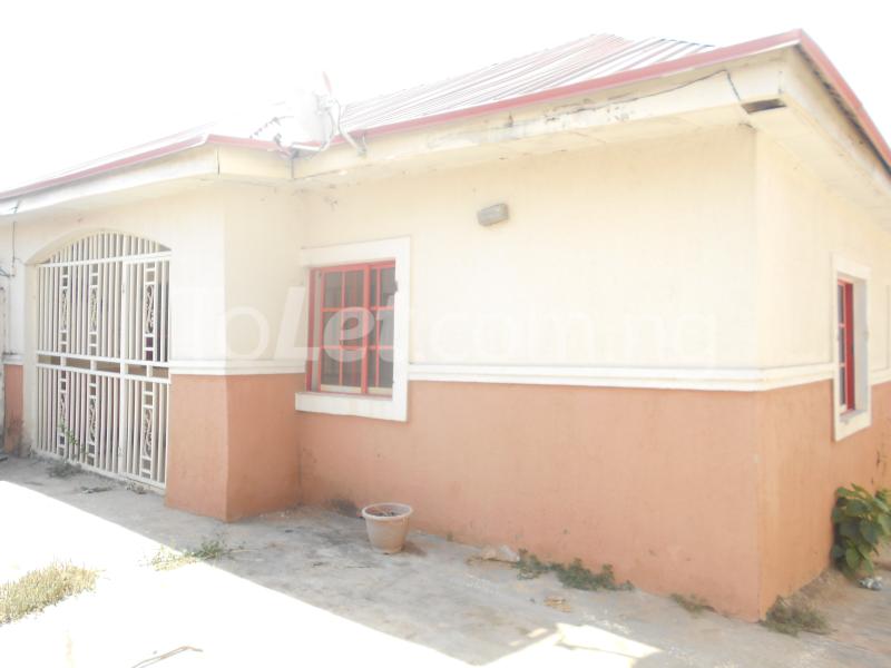 2 Bedroom House in Lugbe Abuja House for rent in lugbe House in