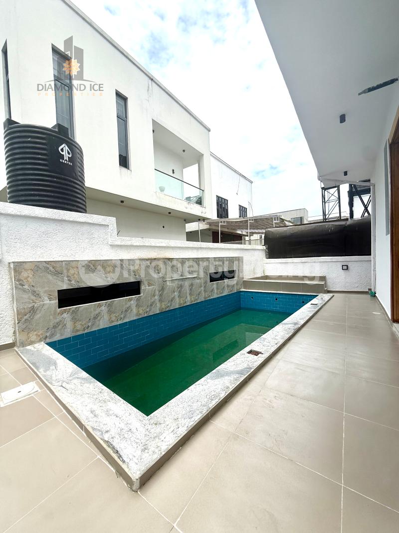 5 bedroom House for sale Lekki County 2nd Toll Gate Lekki Lagos