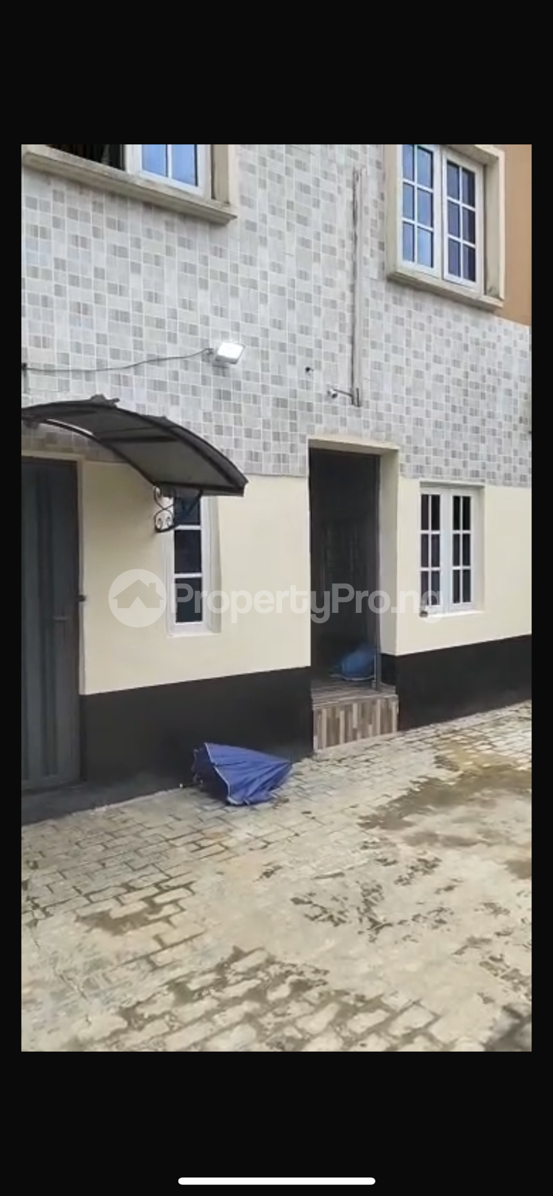2 bedroom Flat / Apartment for rent Ogunlana Surulere Lagos
