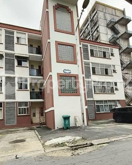 4 bedroom Flat / Apartment for sale  Victoria Island Lagos