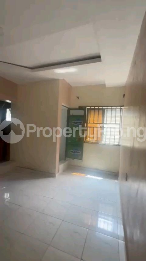 1 bedroom Flat / Apartment for rent Off Morocco Road, Shomolu, Lagos Shomolu Shomolu Lagos