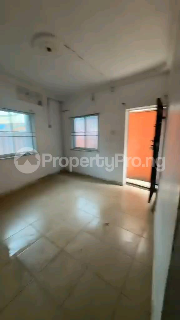 1 bedroom Flat / Apartment for rent Ilupeju Lagos