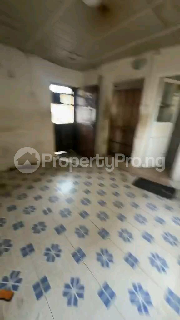 1 bedroom Flat / Apartment for rent Laula Street Akoka Yaba Lagos