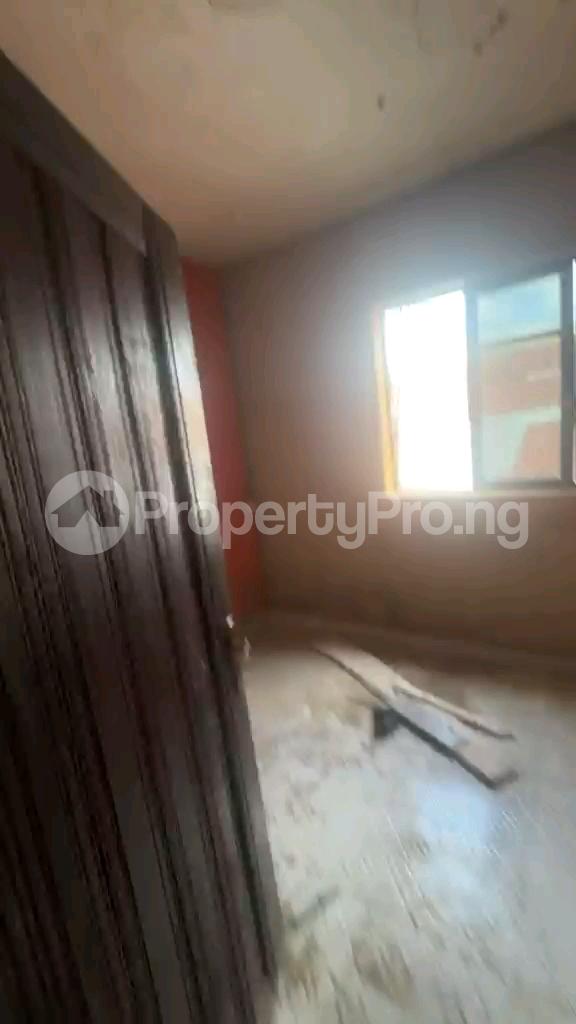 1 bedroom Flat / Apartment for rent Fadeyi Yaba Lagos