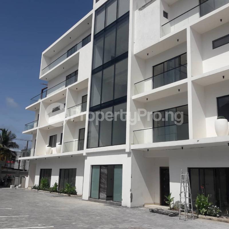 4 bedroom House for sale Bourdillon Ikoyi Lagos