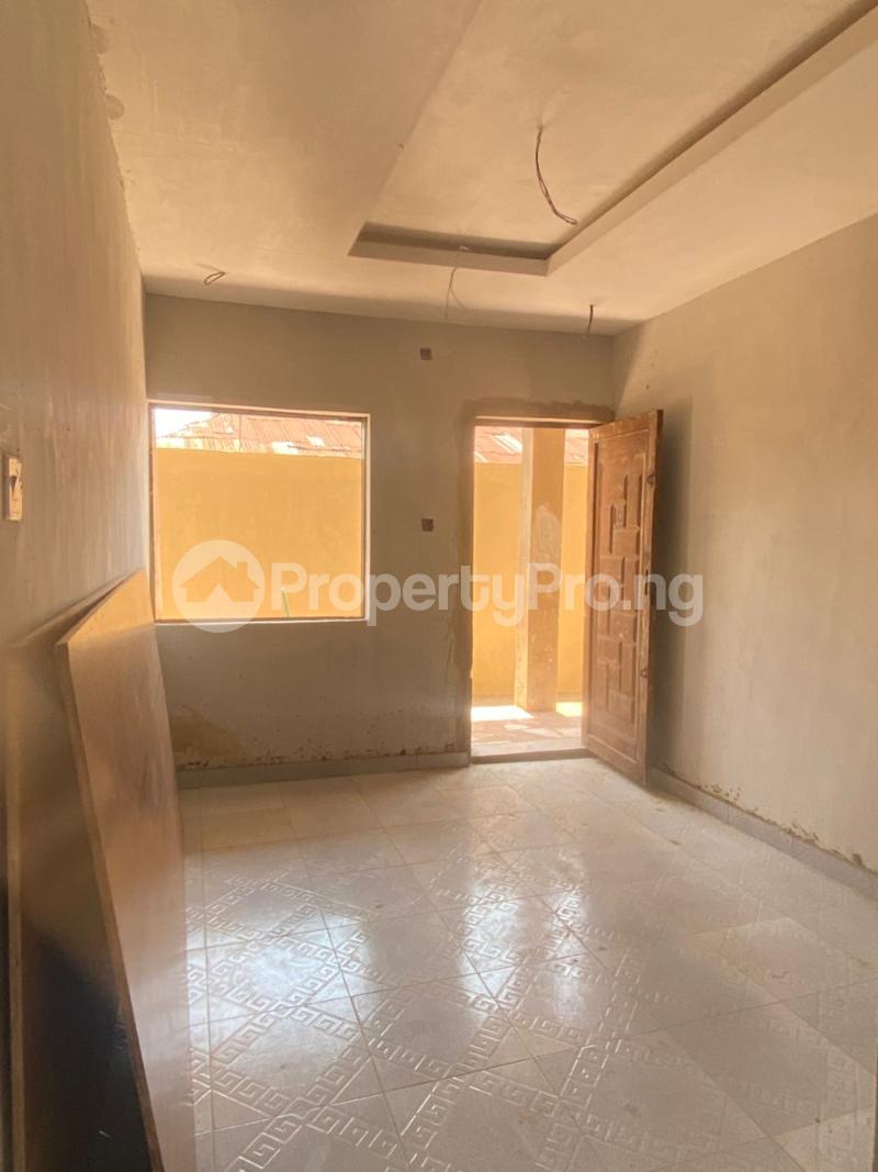 1 bedroom Flat / Apartment for rent Morocco Shomolu Shomolu Lagos
