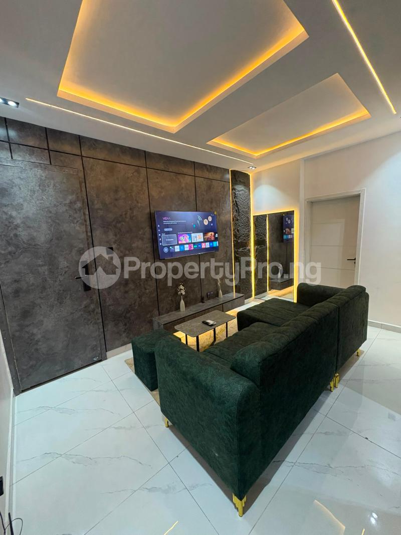 1 bedroom Flat / Apartment for shortlet Onike Yaba Lagos