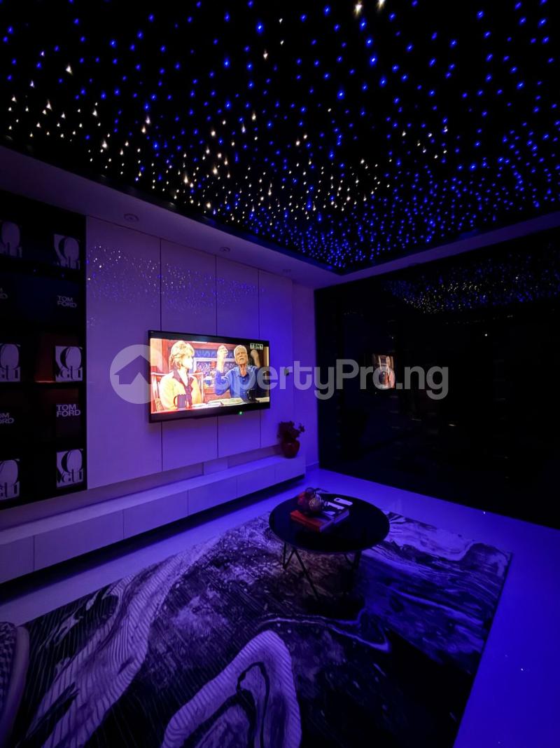 1 bedroom Flat / Apartment for shortlet chevron Lekki Lagos