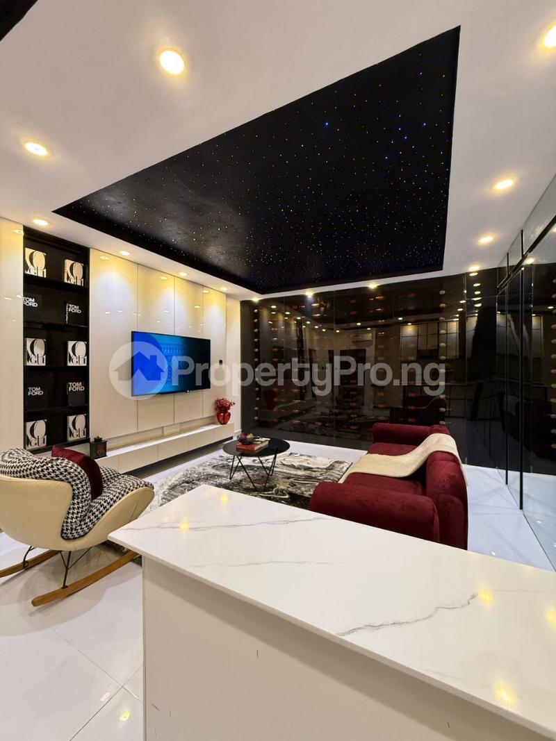 1 bedroom Flat / Apartment for shortlet chevron Lekki Lagos