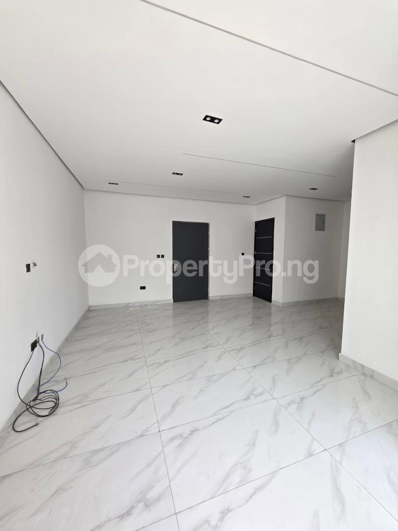 2 bedroom Flat / Apartment for sale Ologolo Lekki Lagos