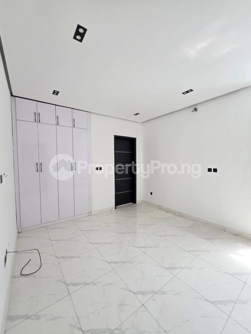 2 bedroom Flat / Apartment for sale Ologolo Lekki Lagos
