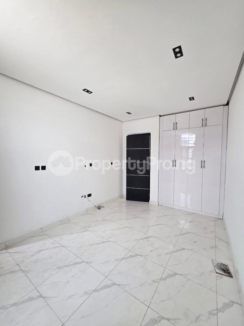 2 bedroom Flat / Apartment for sale Ologolo Lekki Lagos