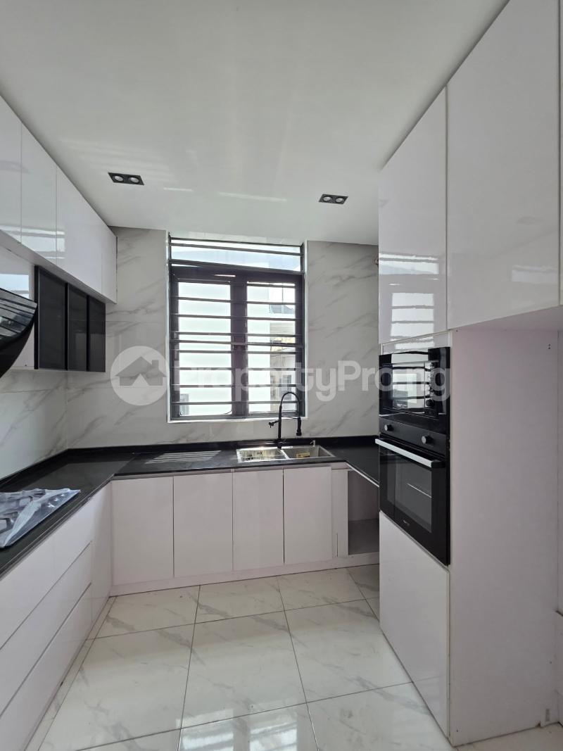 2 bedroom Flat / Apartment for sale Ologolo Lekki Lagos
