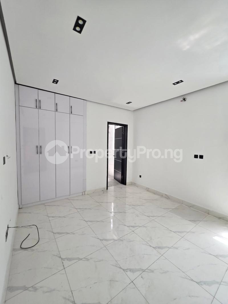 2 bedroom Flat / Apartment for sale Ologolo Lekki Lagos