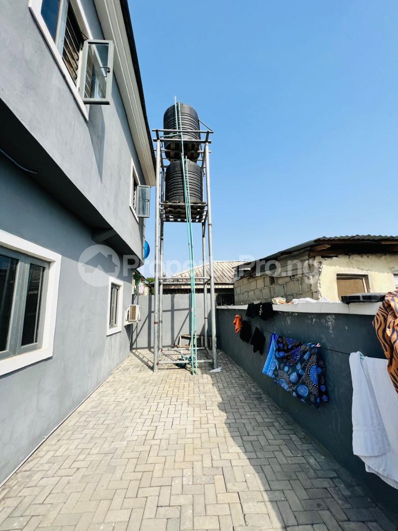 2 bedroom Flat / Apartment for rent Eputu Off Lekki-Epe Expressway Ajah Lagos