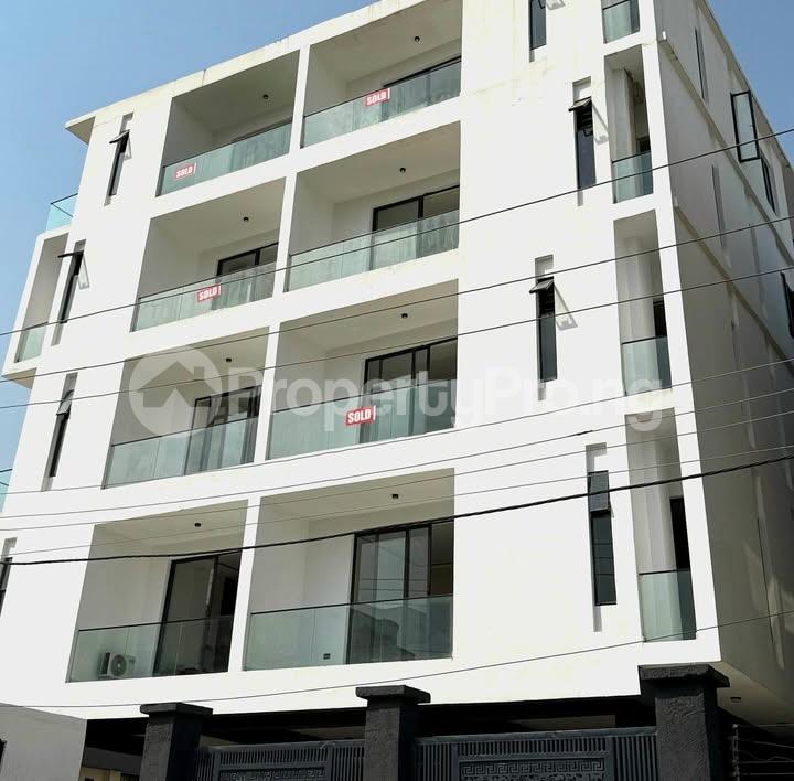 2 bedroom House for sale Ikate Lekki Lagos