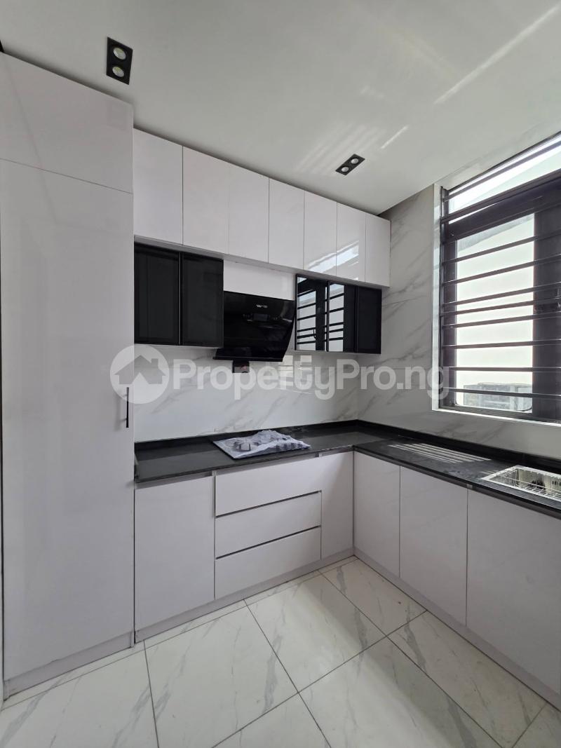 2 bedroom Flat / Apartment for sale Ologolo Lekki Lagos