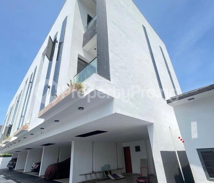 2 bedroom House for sale Ologolo Lekki Lagos