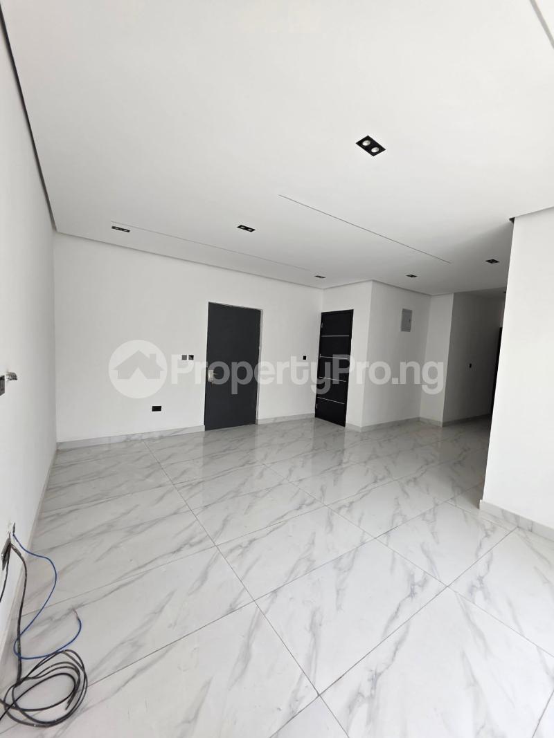 2 bedroom Flat / Apartment for sale Ologolo Lekki Lagos