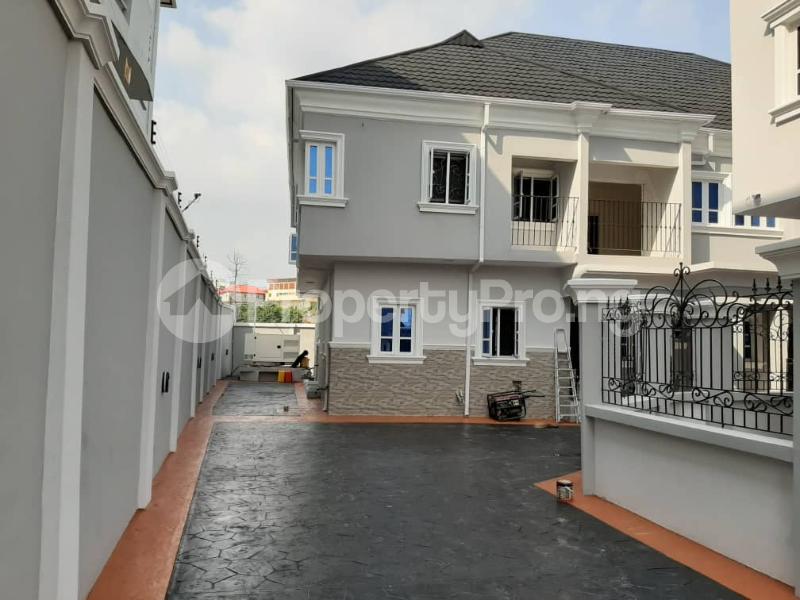 4 bedroom House for sale Arowojobe Estate Mende Maryland Mende Maryland Lagos