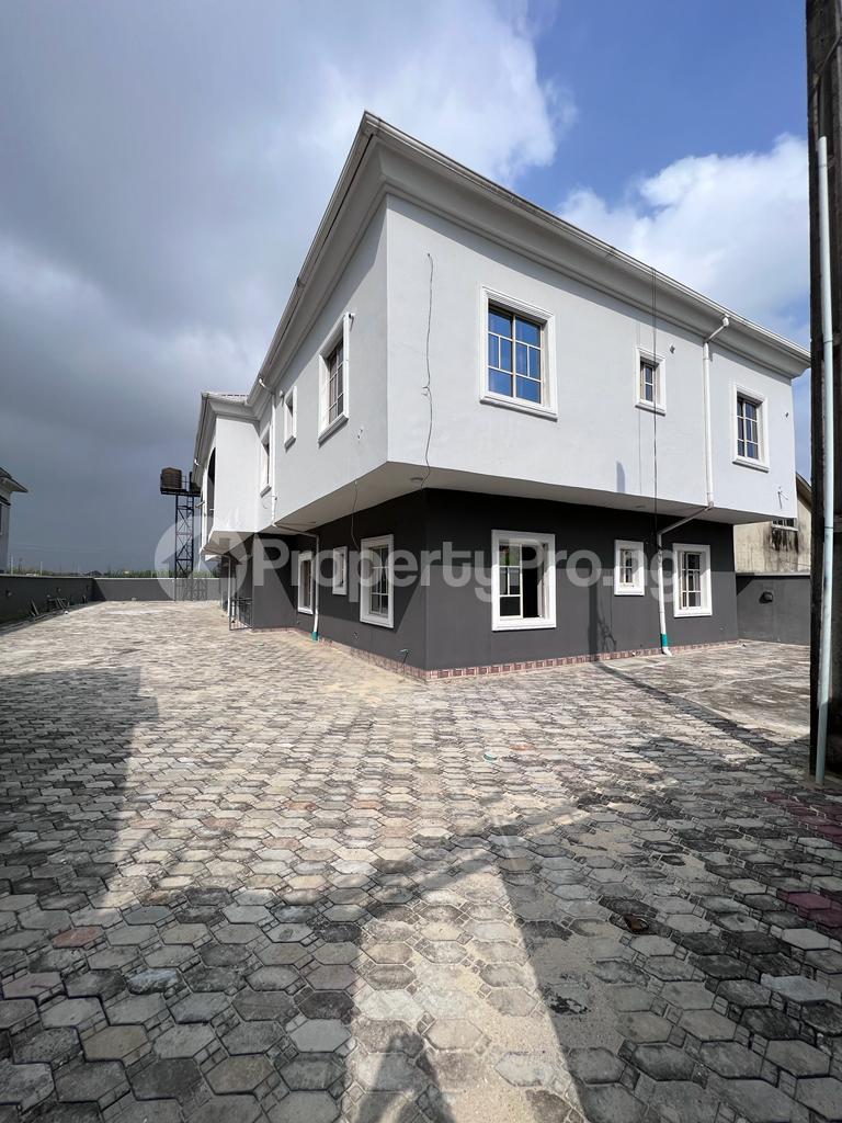 3 bedroom Flat / Apartment for rent Olokonla Ajah Lagos