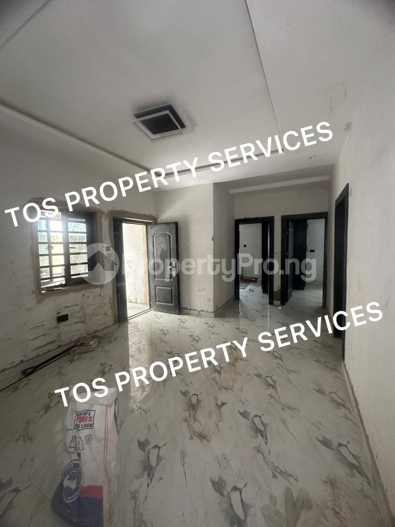 3 bedroom Flat / Apartment for rent Yaba Yaba Lagos