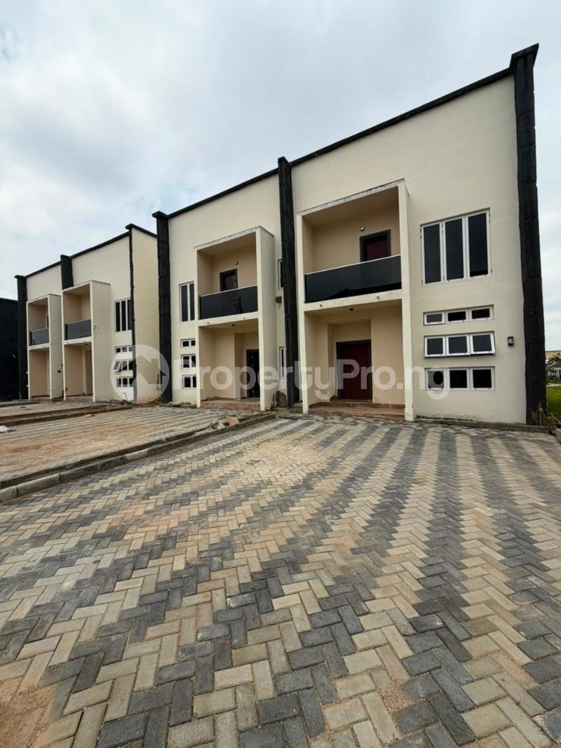 3 bedroom Flat / Apartment for sale Jahi Abuja