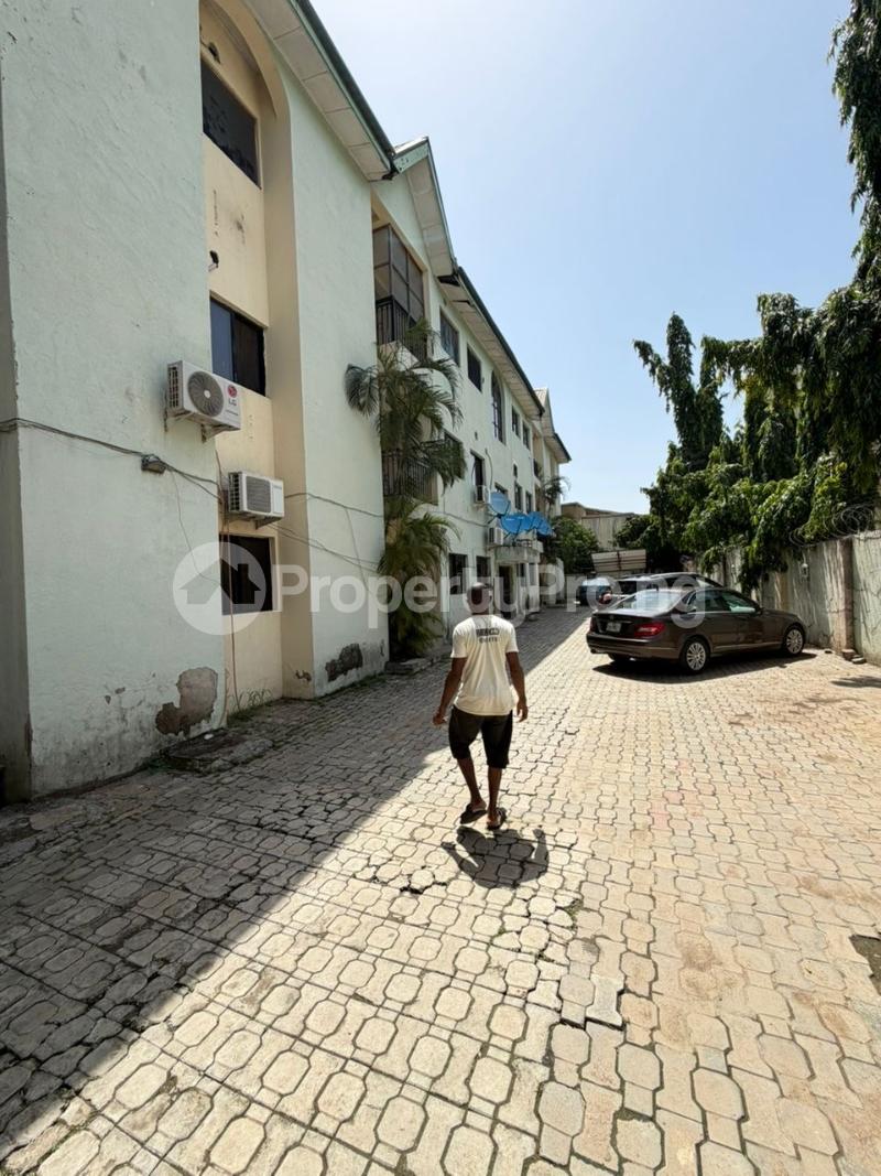 3 bedroom Flat / Apartment for rent Jabi Jabi Abuja