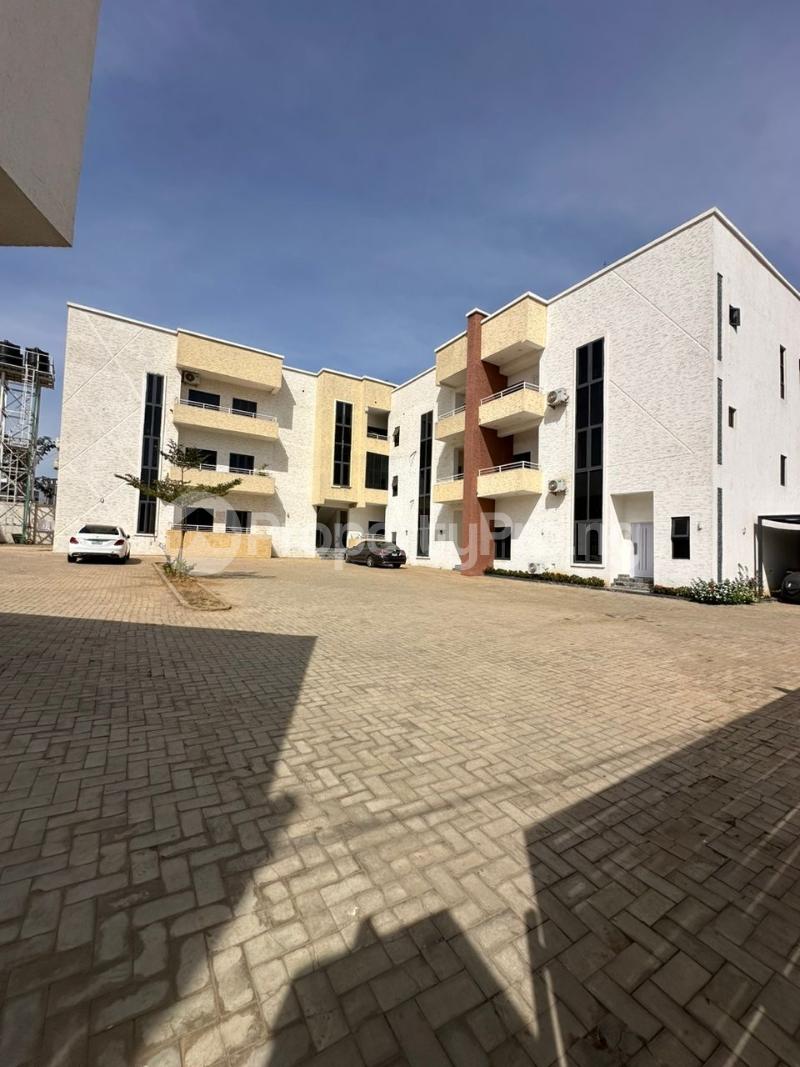 3 bedroom Flat / Apartment for sale Jahi Abuja