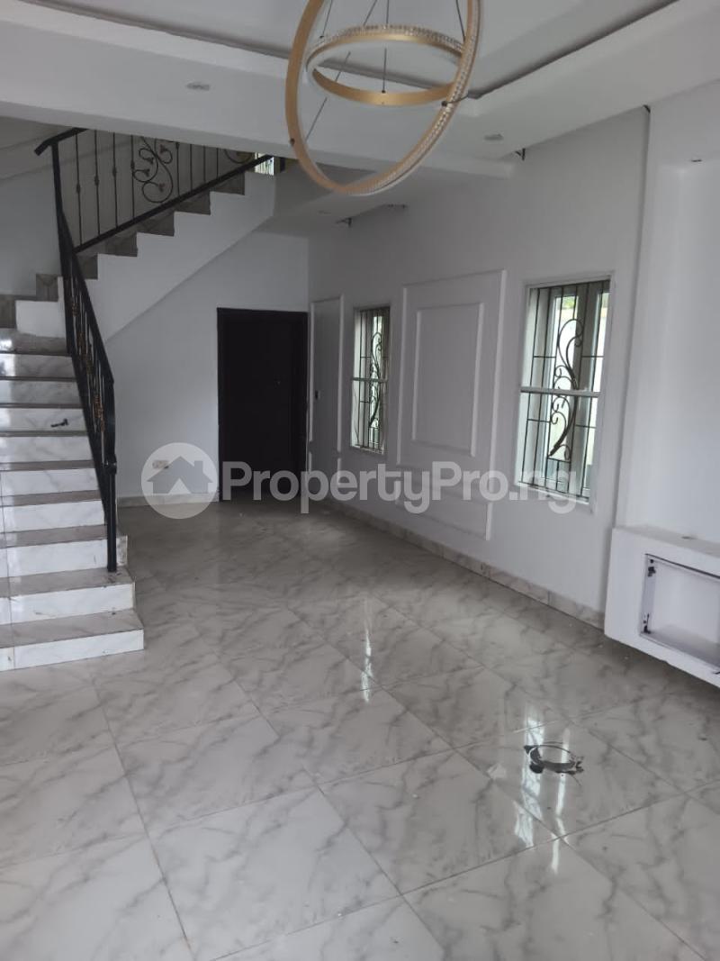3 bedroom House for rent Beachwood Estate Off Lekki-Epe Expressway Ajah Lagos