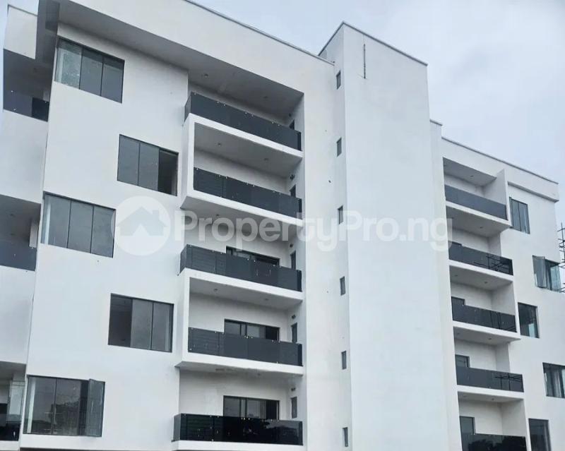 3 bedroom Flat / Apartment for rent Akoka Yaba Lagos