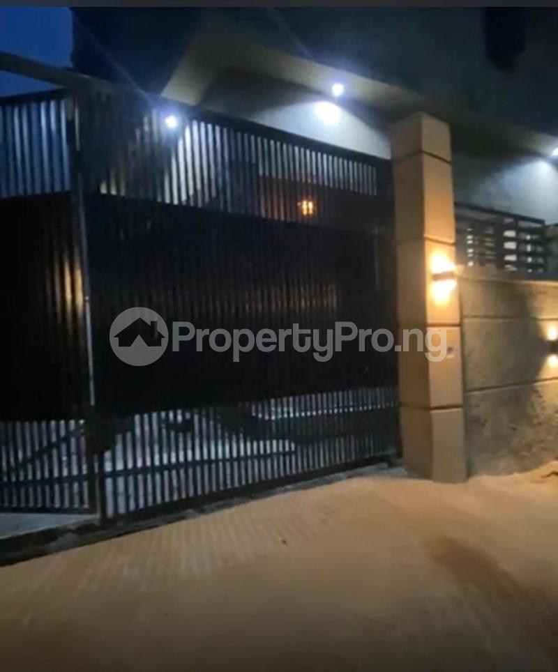 3 bedroom House for sale By Grammar School, Berger Ojodu Lagos