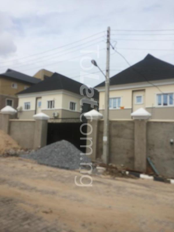 3 bedroom Flat / Apartment for rent Mike Crescent River valley estate Ojodu Lagos