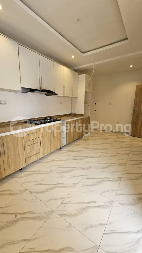 3 bedroom Flat / Apartment for sale Chevron Drive Lekki, Lagos Lekki Lagos