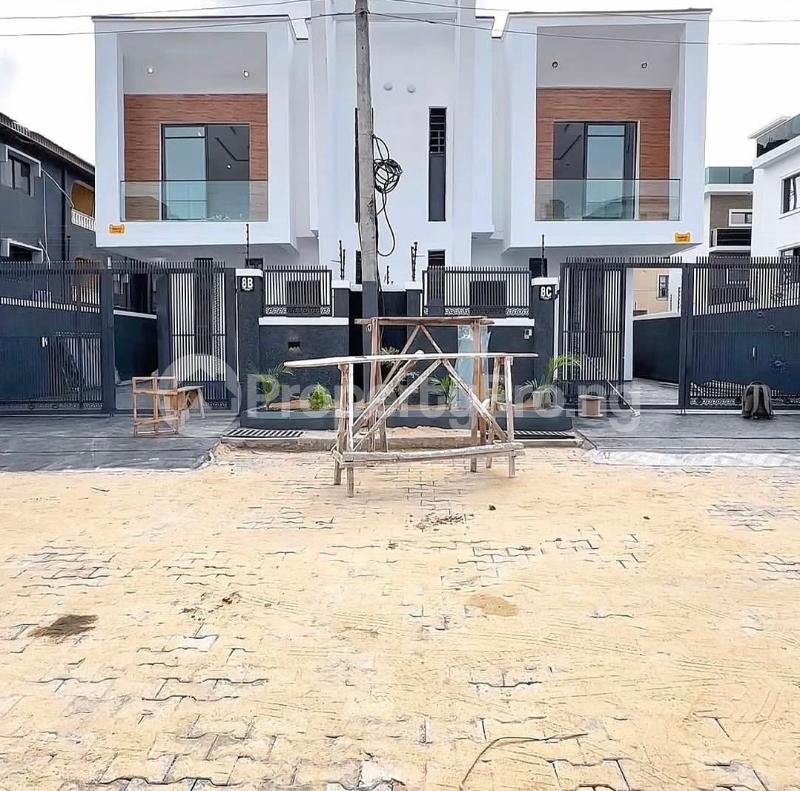4 bedroom House for sale Agungi chevron Lekki Lagos