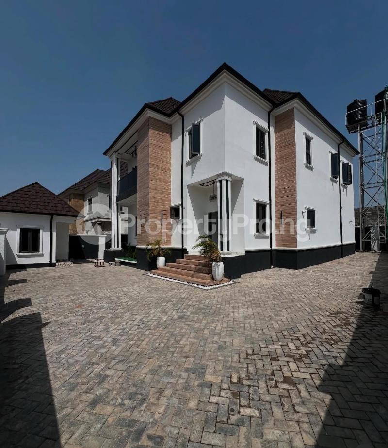 4 bedroom House for sale Lugbe Abuja