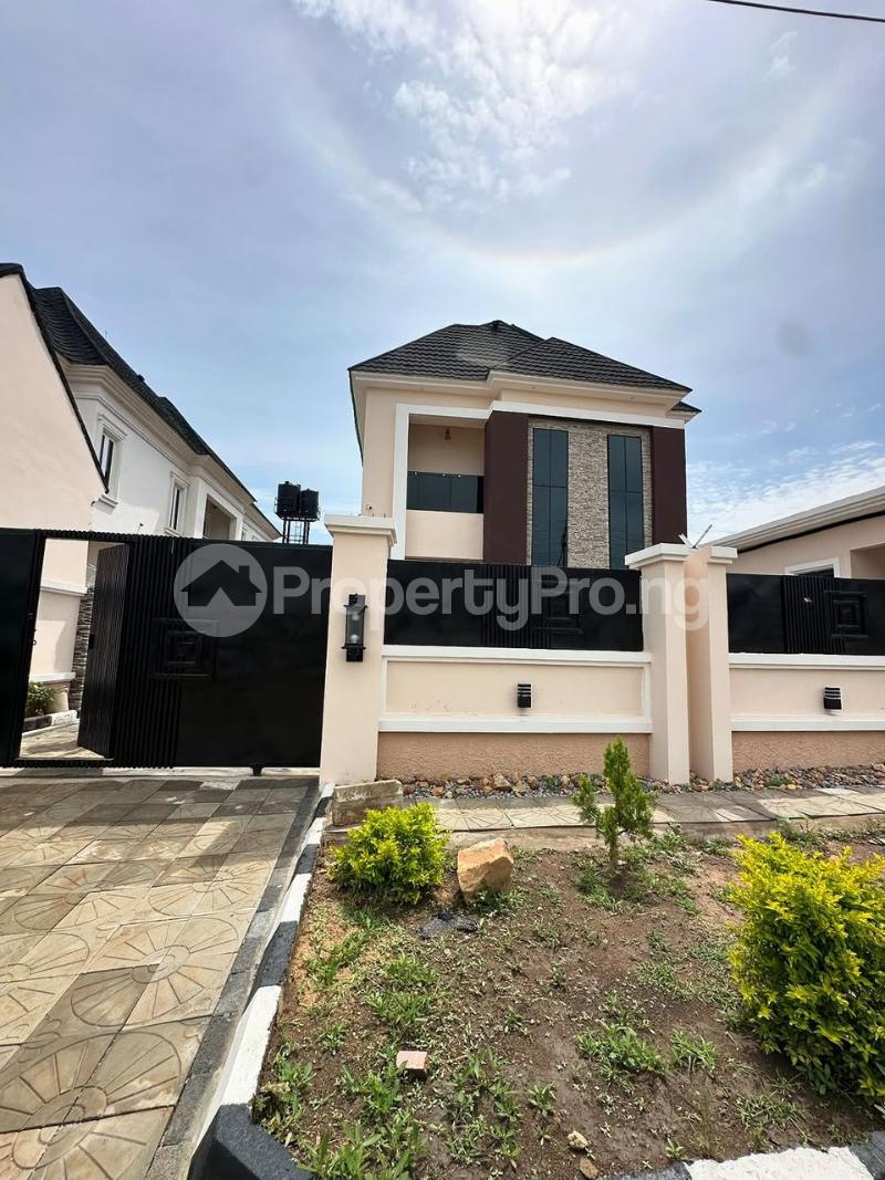 5 bedroom House for sale Main Gwarinpa Abuja