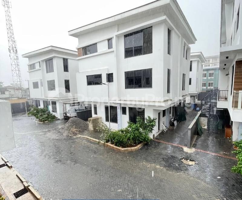 4 bedroom House for sale Ikoyi Lagos